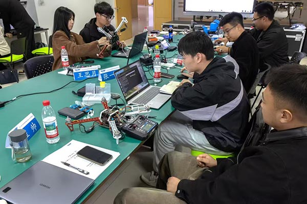 无人机装调检修工培训.jpg 无人机装调检修工培训.jpg